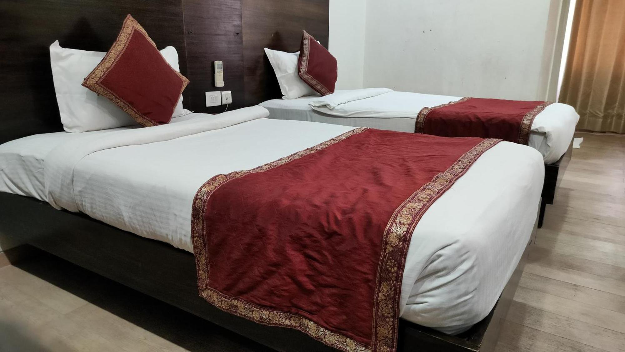 66 Residencey Jaipur Buitenkant foto
