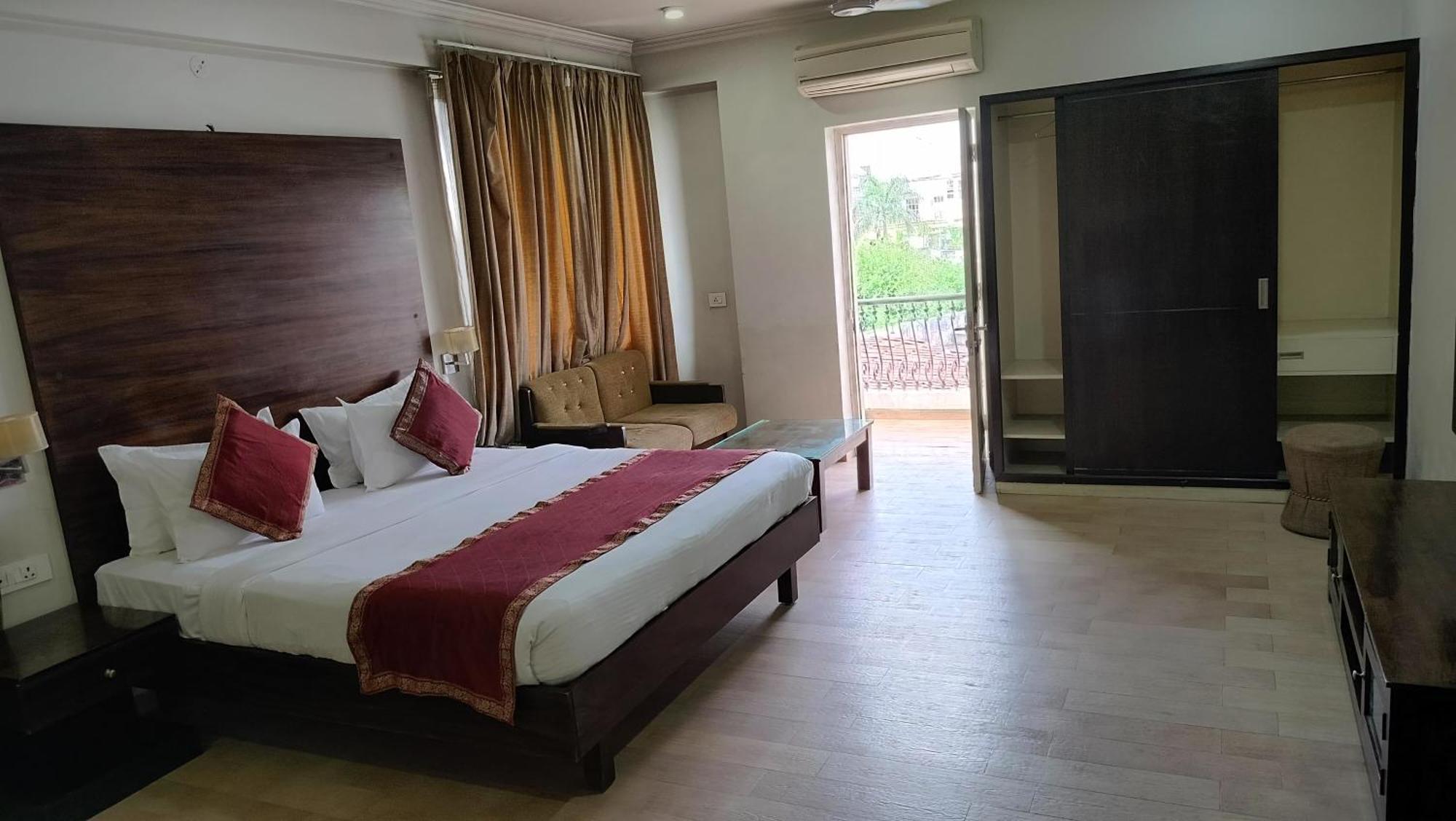 66 Residencey Jaipur Buitenkant foto
